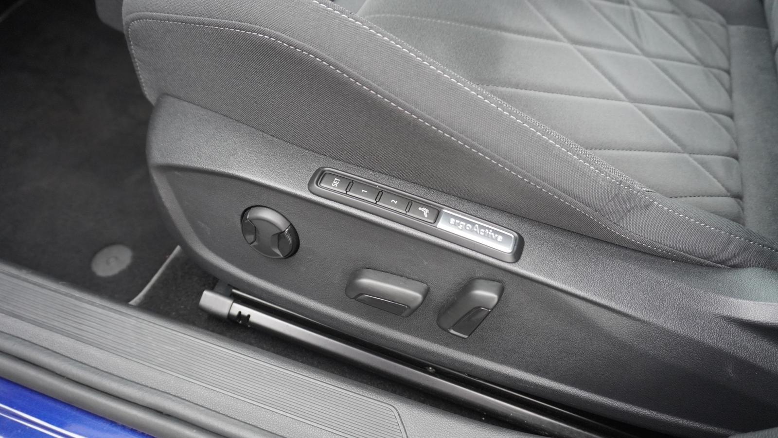 Volkswagen Golf VIII 1.5 TSI Style LED Head-Up ACC Navi AHK, миниатюра 11