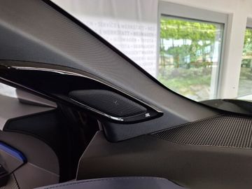 Toyota C-HR 2.0 Hybrid Style Selection