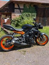 Triumph Street Triple 675 Sonderlackierung - TRIUMPH STREETFIGHTER