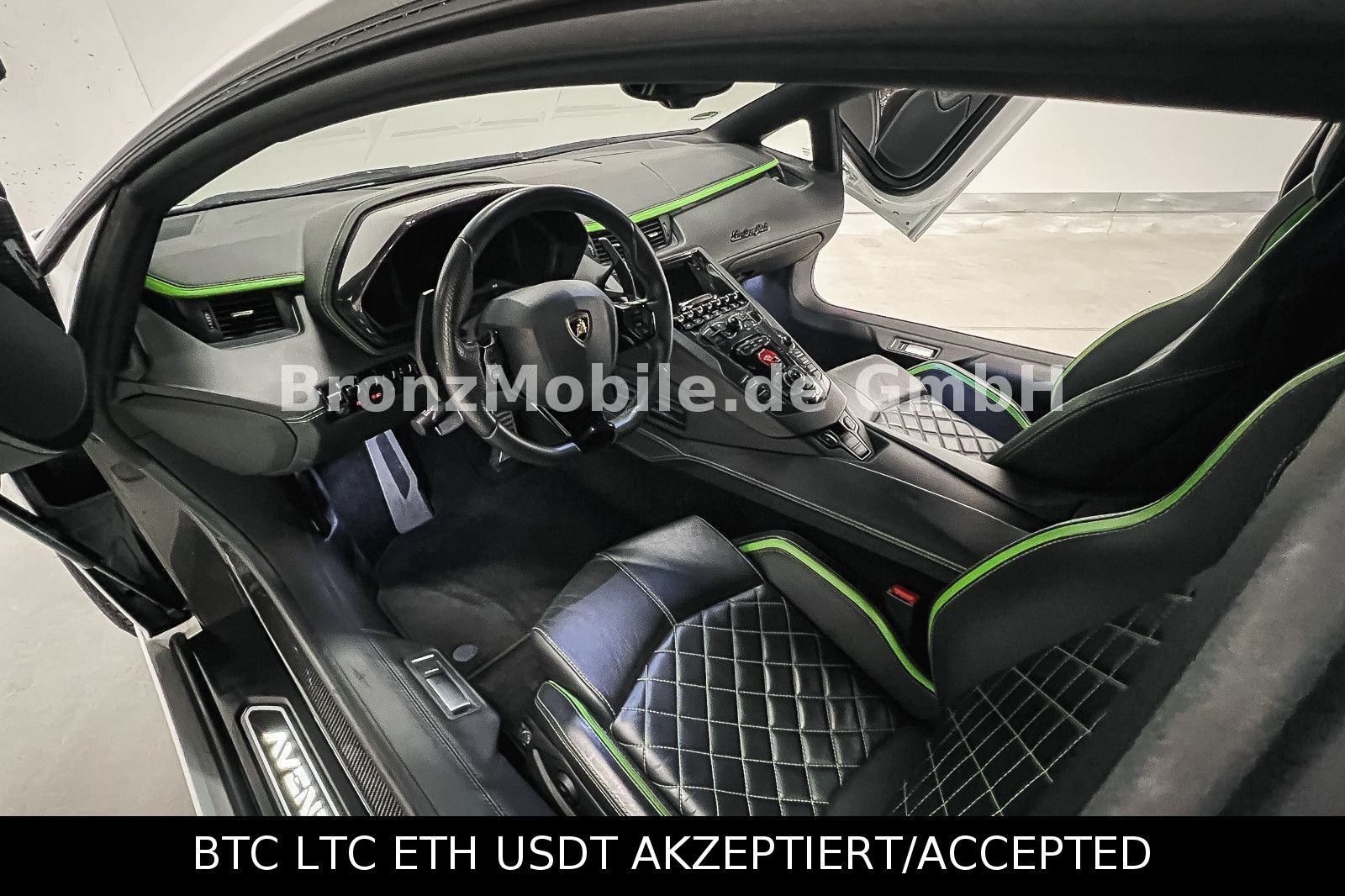 Lamborghini Aventador