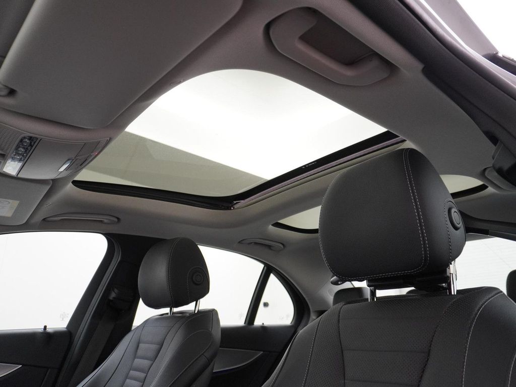 Mercedes-Benz E 350 d 4Matic Premium Plus Burmester panorama d
