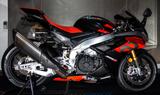 Aprilia RSV 1100 Factory Modell 2022 - APRILIA SPORTLER