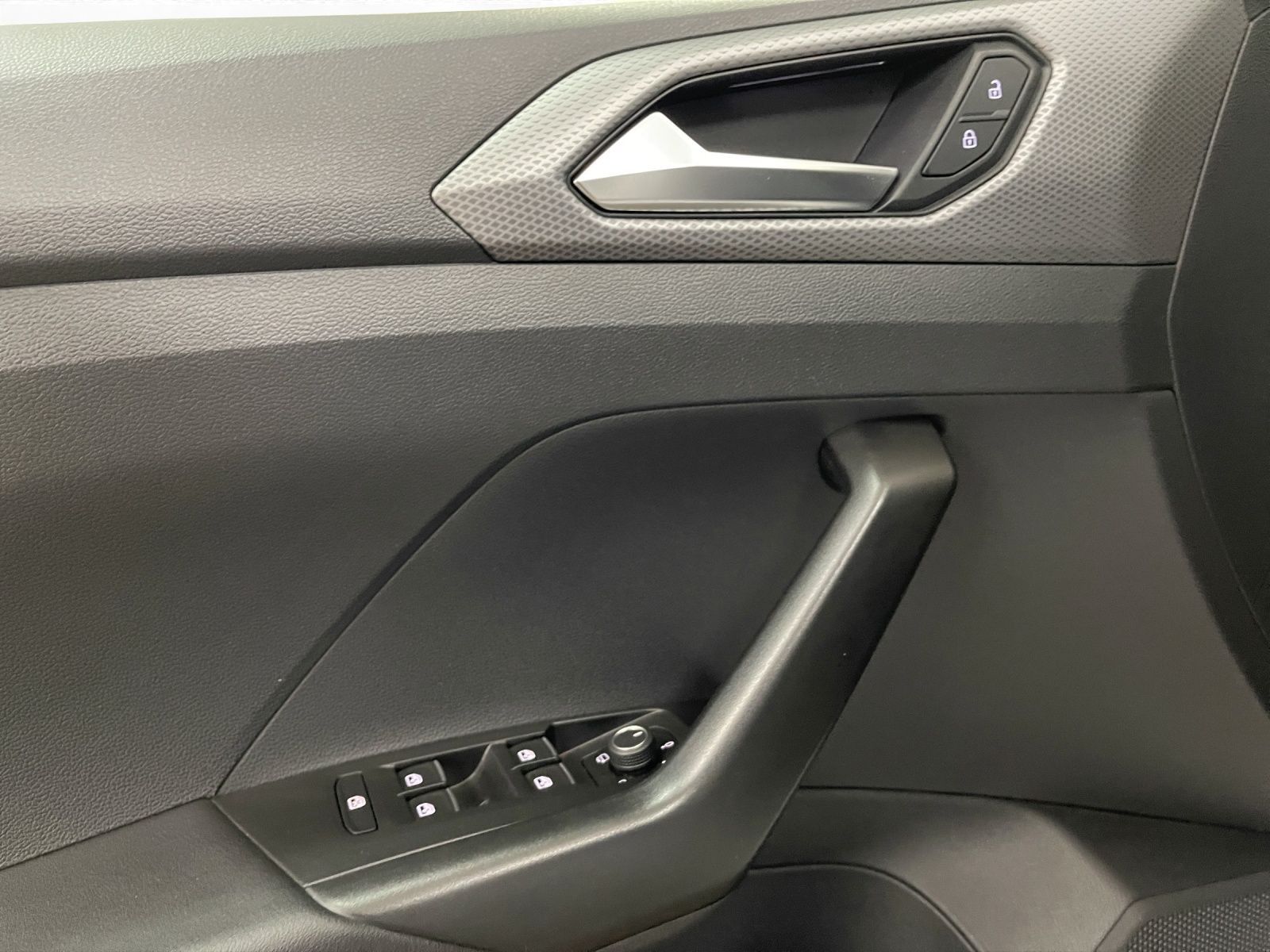 Volkswagen T-Cross - Bild 11