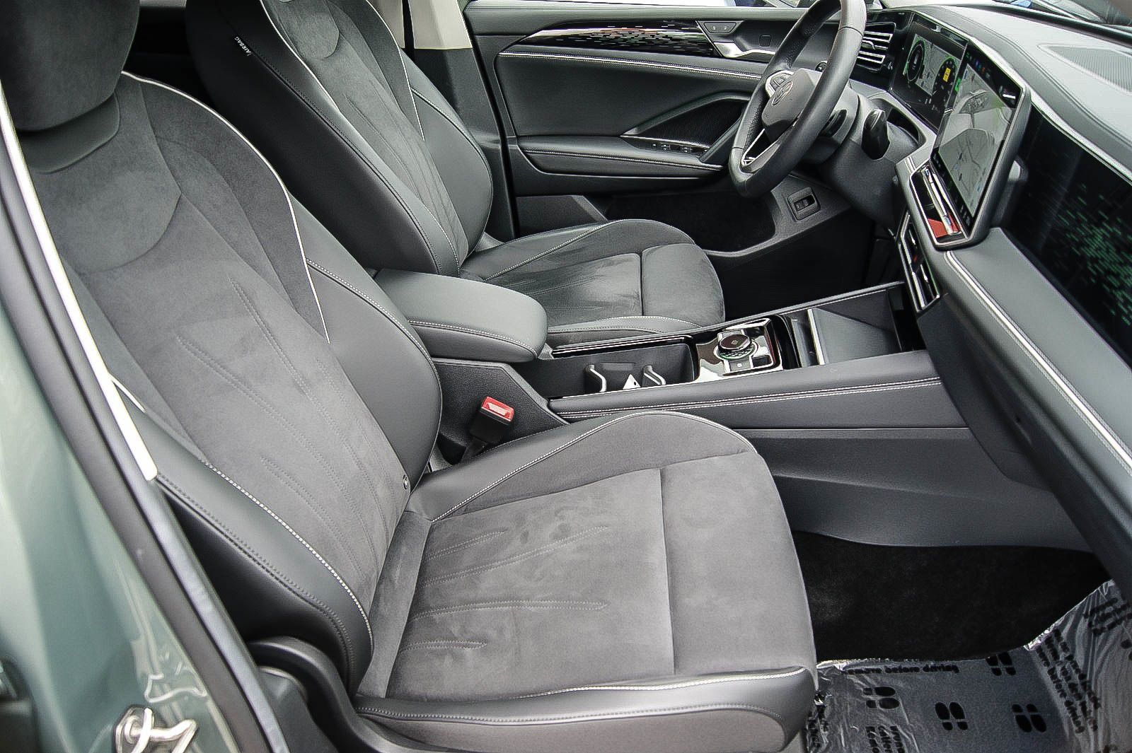 Fahrzeugabbildung Volkswagen Tiguan 1.5 eTSI 110 kW Elegance ANHZV CIPRESSINO