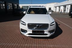 Fahrzeugabbildung Volvo XC90 T8 Recharge Inscription*STDHZG*LUFT*360°*