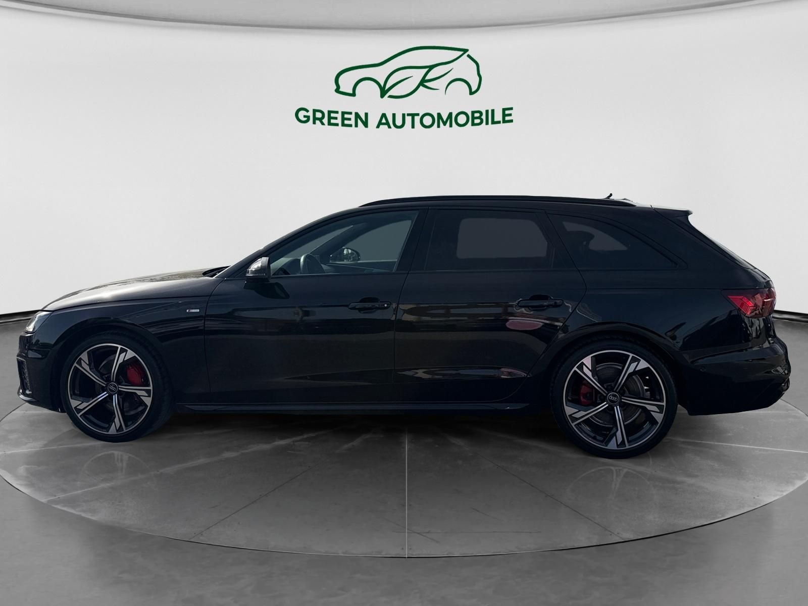 Audi A4 Avant 40 TFSI S line Competition Pano AHK Na foto 5