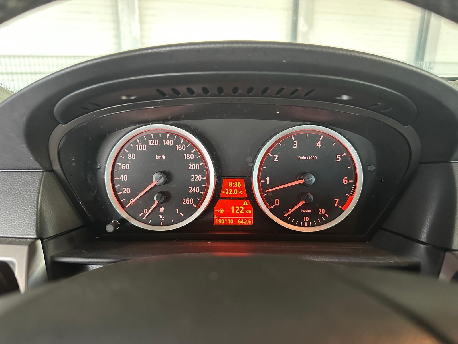 BMW 525 2004 — photo 16