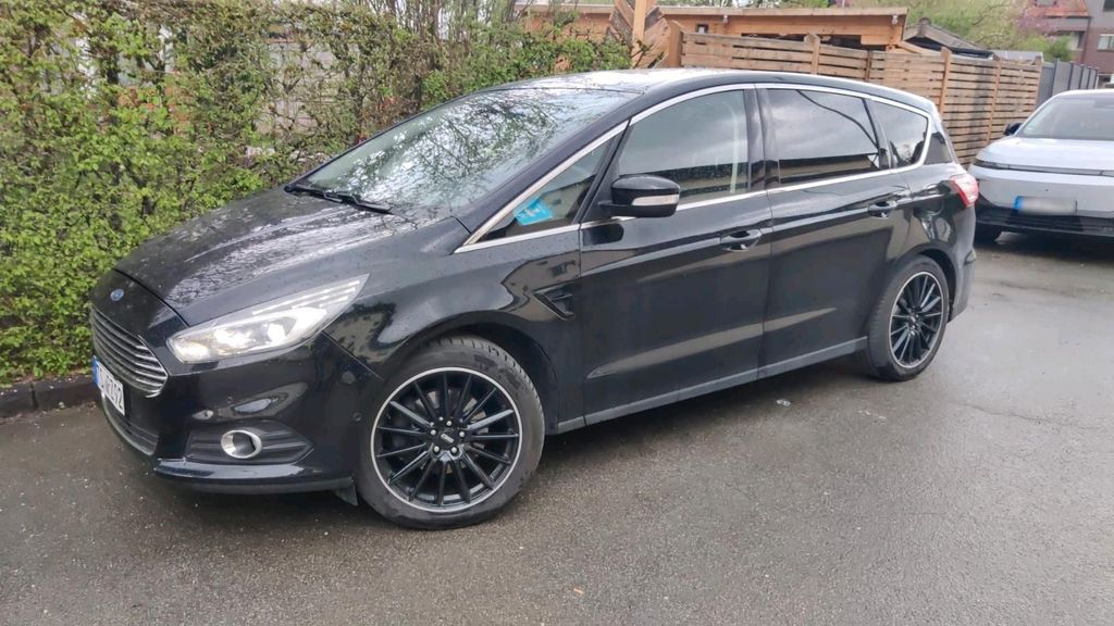Image of Ford C-Max