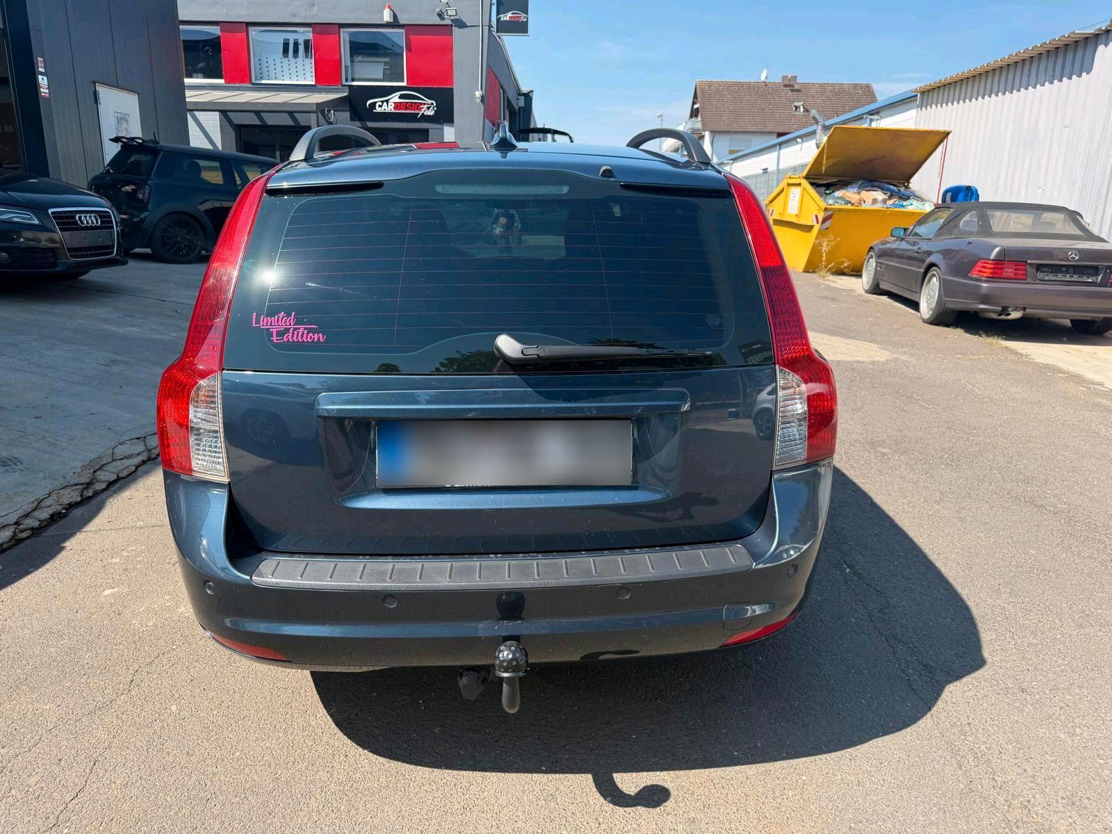 Volvo V50 2011 — photo 7