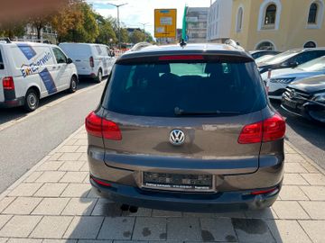 Volkswagen Tiguan - 5