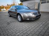 Volkswagen Phaeton 3.0 V6 TDI 4Motion*TÜV NEU*AHK*Navi* - Volkswagen Phaeton mit Diesel-Antrieb: Vollleder