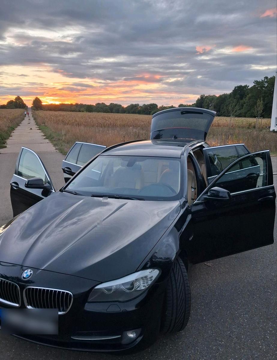 BMW 520 2013 — photo 11