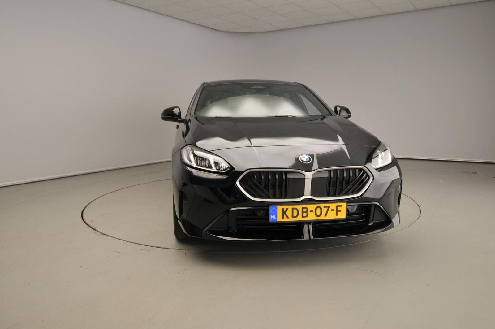 BMW 1 Series 1 Serie 5-türig M-Sportpakket LED Lede, миниатюра 5