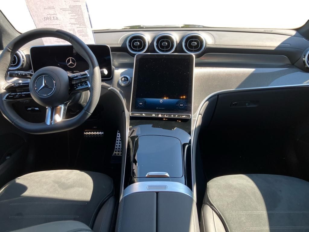 Fahrzeugabbildung Mercedes-Benz GLC 300 d 4M AMG*DISTRONIC*KAMERA*DAB*LED