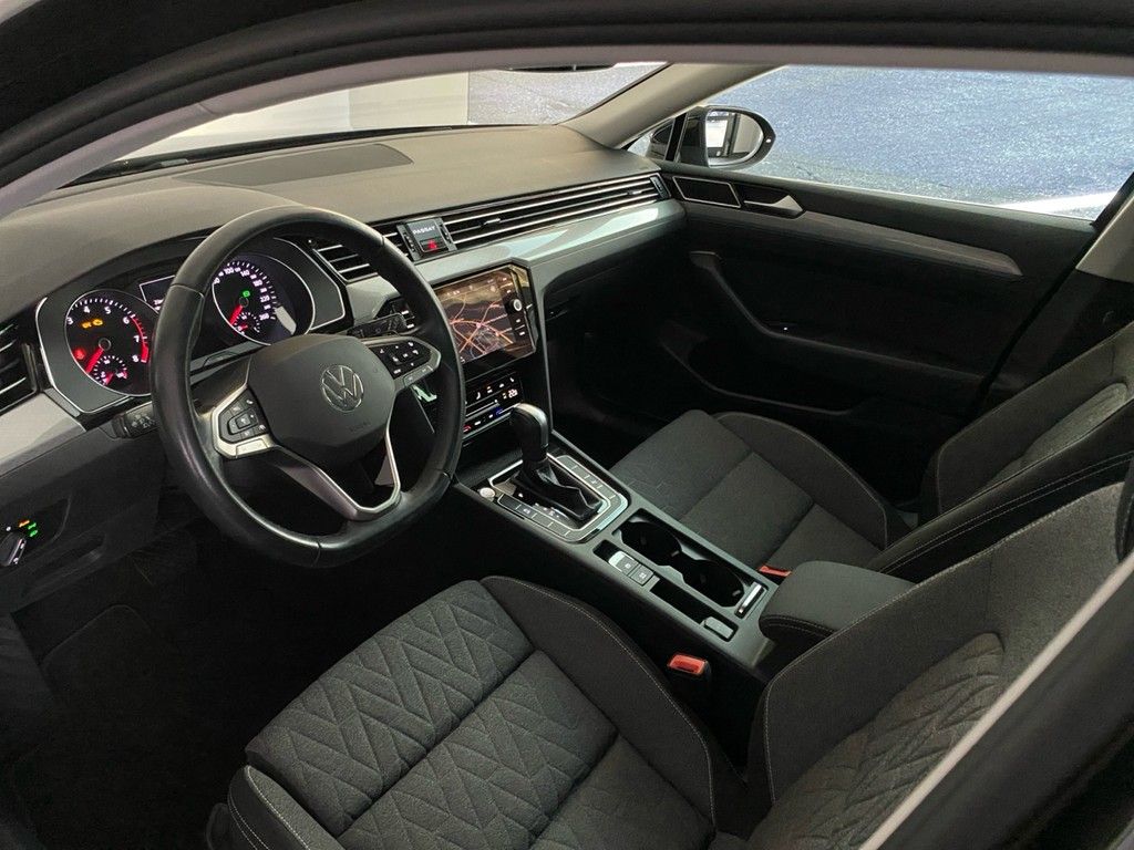 Volkswagen Passat Variant 2.0 TSI DSG Business AHK IQ.LIGHT foto 4