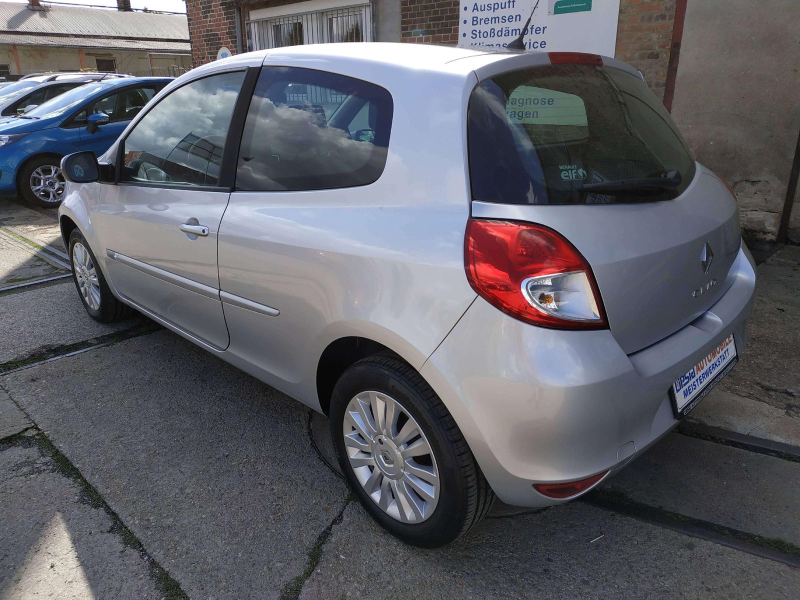 Clio 1.2 Automatik/ TÜV NEU/ 1.Hand/ Alufelgen/  – Bild 8
