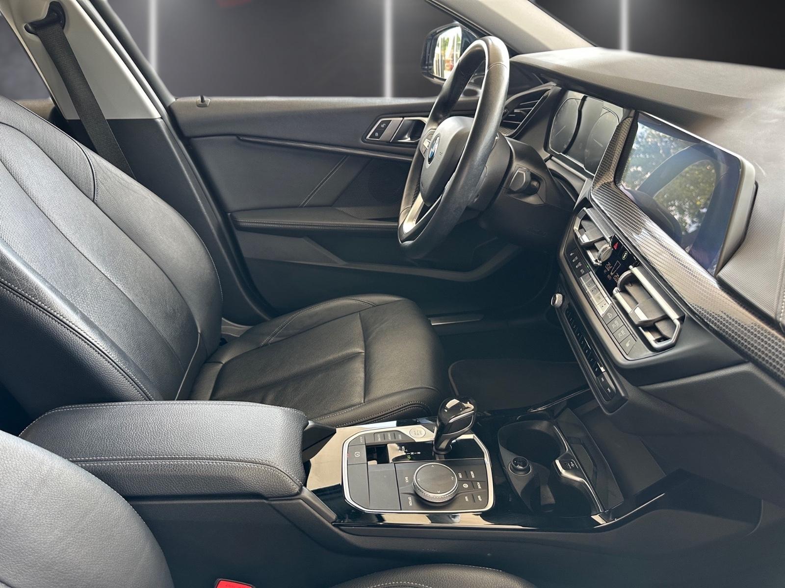 BMW 118i Luxury Line/Tempomat/Navi/259€Finanzierung