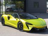 McLaren Artura / Flux Green / B&W / Lift / AutoHigh - scheckheftgepflegte McLaren Artura
