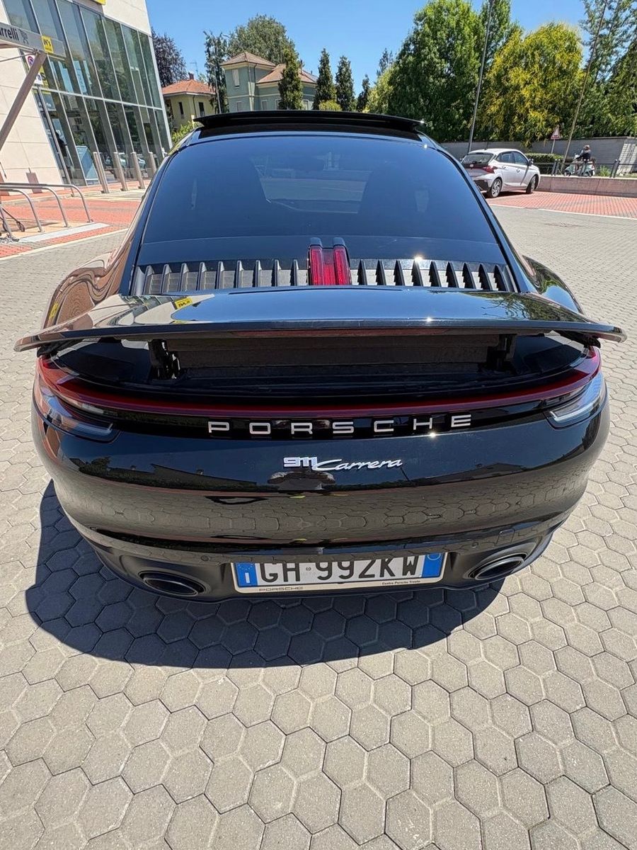 Porsche 911 Carrera imagem 3