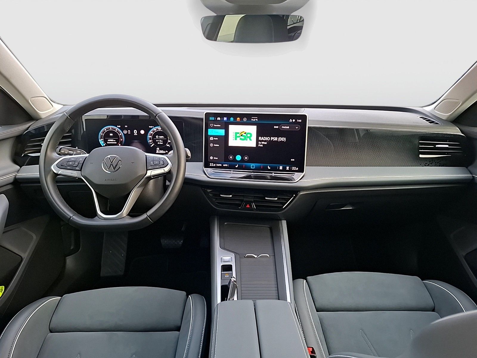 Fahrzeugabbildung Volkswagen Passat Variant eTSI Business DSG LED Navi AID AC