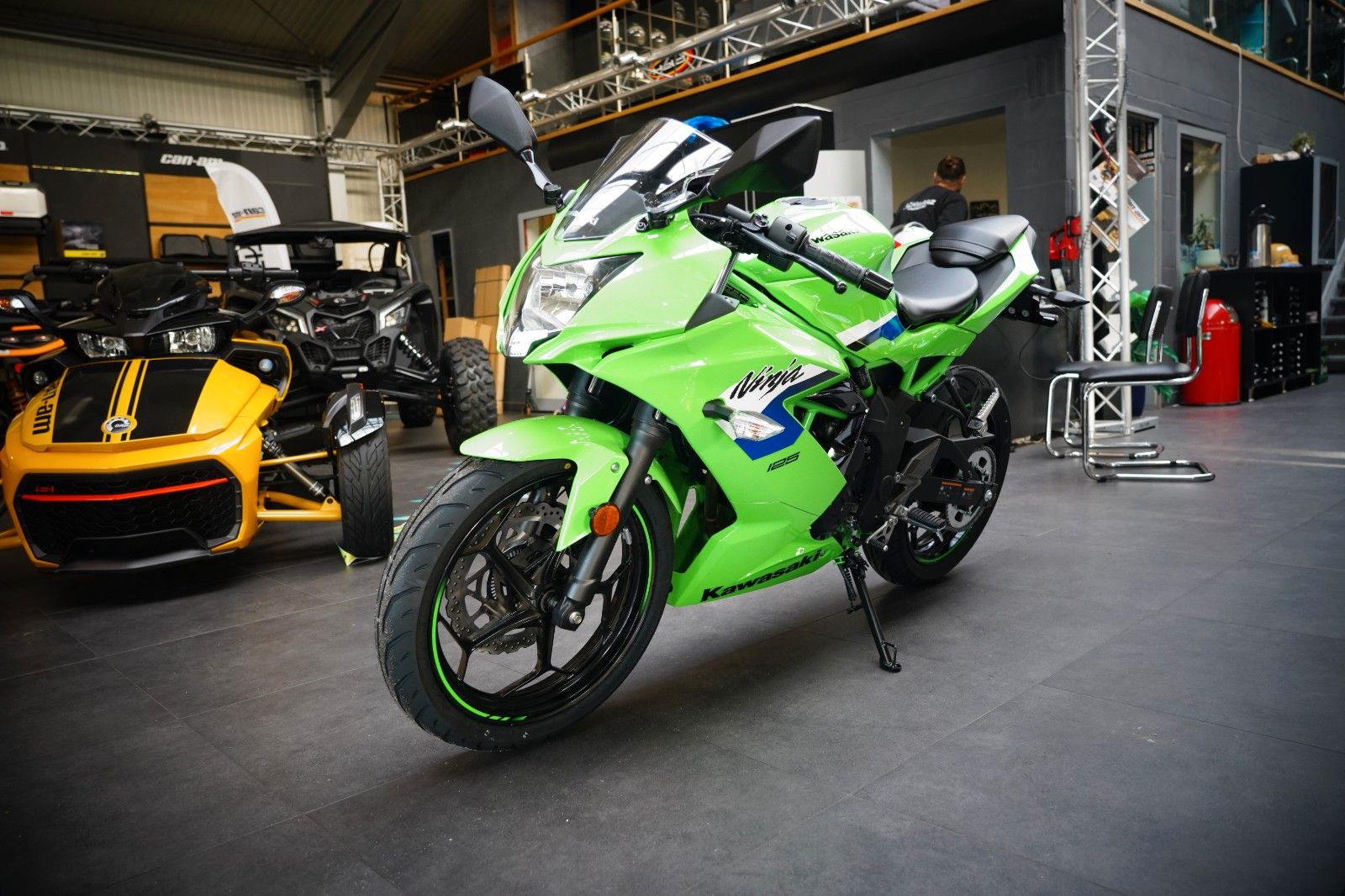 Fahrzeugabbildung Kawasaki NINJA 125