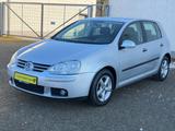 Volkswagen Golf V Lim.1.6 BENZINER*AUTOMATIK*SHZ*GARANTIE - Volkswagen Golf aus 2004: 1.6