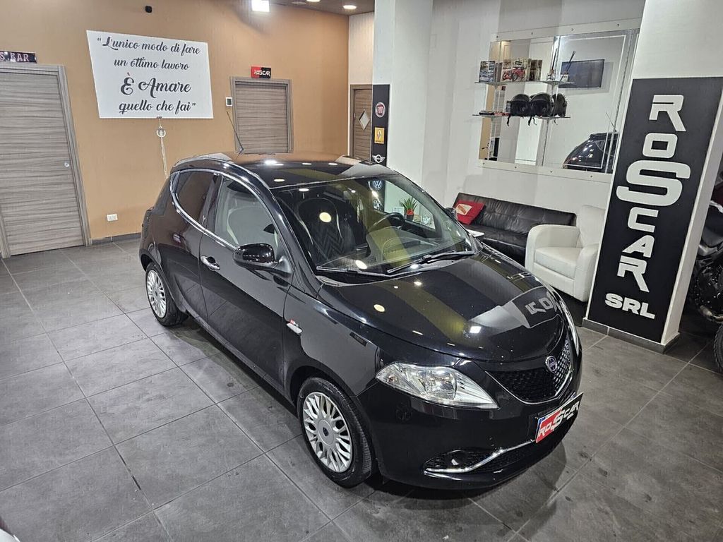 Image of Lancia Ypsilon