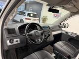 Volkswagen T5 Multivan Match *7Sitzer*Tisch*AHK*StdHzg*DAB - : Van, Multi