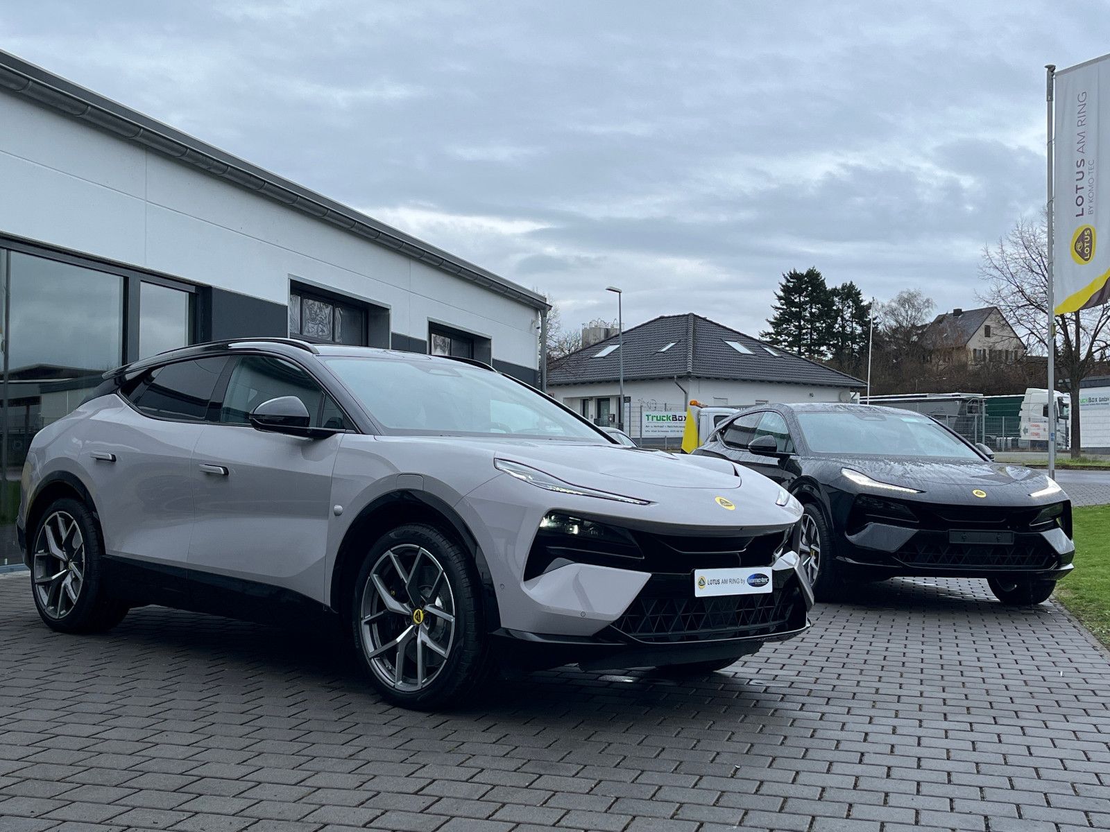 Lotus Eletre - Bild 3