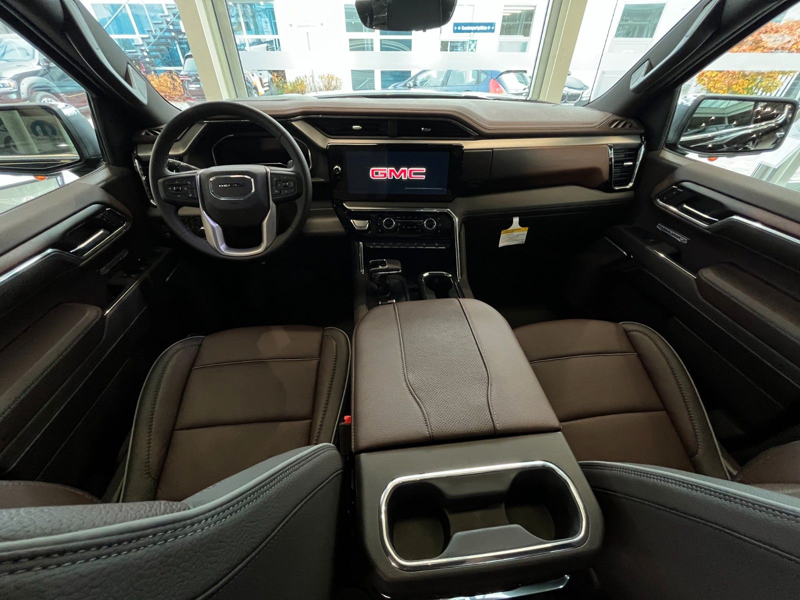 Fahrzeugabbildung GMC Sierra 1500 Denali Black 6.2 LPG*HeadUp*360°