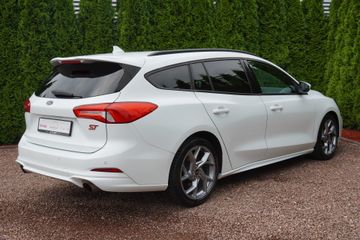 Ford Focus - 7