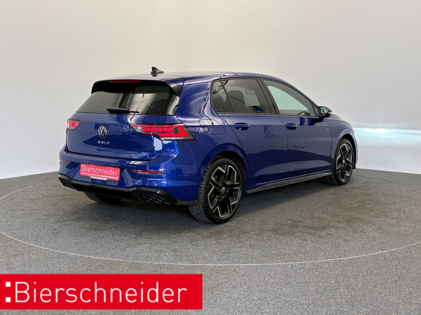 Volkswagen Golf 8 2.0 TDI DSG R-Line IQ-LIGHT DIGITAL COCKP foto 5