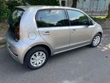 Volkswagen e-up! Garagenfahrzeug. 1. Hand,  Batterie 96% - silberne Volkswagen e-up!