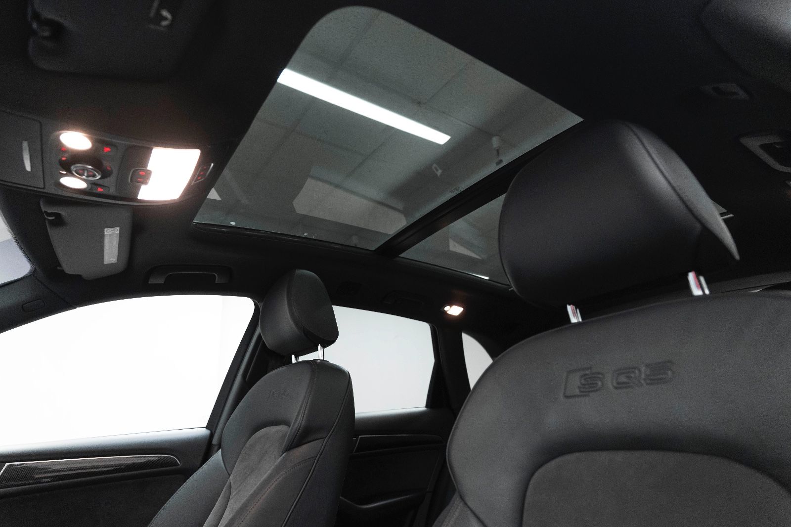 Fahrzeugabbildung Audi SQ5 3.0TFSI QUATTRO B&O BIXENON KAM NAV ALC PANO