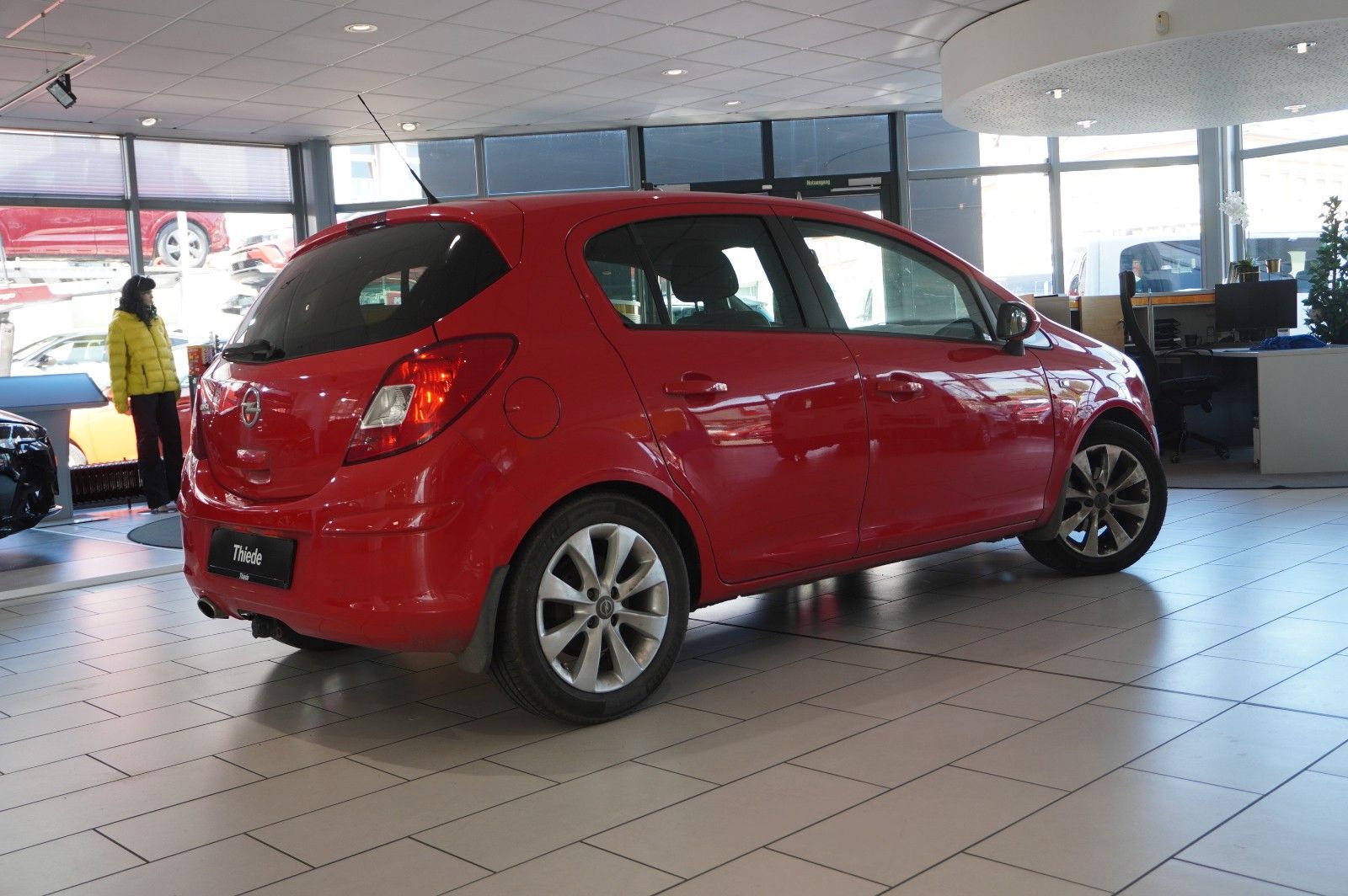Fahrzeugabbildung Opel Corsa D 1.4 TÜR 150 JAHRE KLIMA/SHZ/TEMP./SPORT