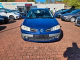 Renault Megane II Lim. 3-trg. Avantage*KLIMA*ALLWETTER* - Renault Megane: Avantage
