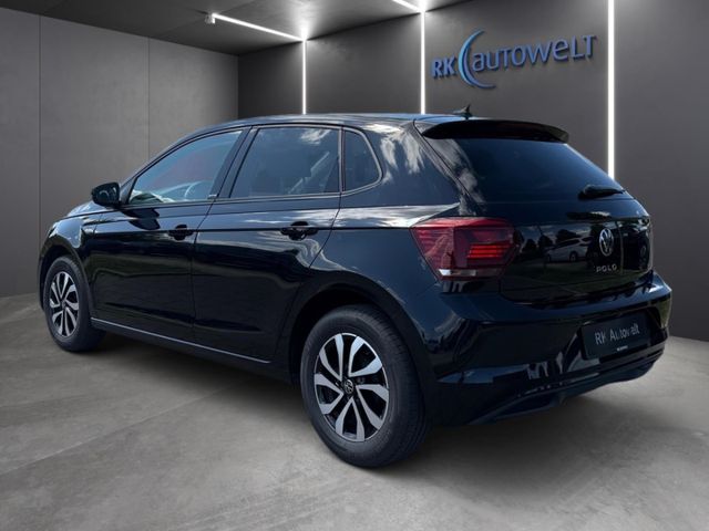 Polo Active 1.0 TSI Apple CarPlay Android Auto