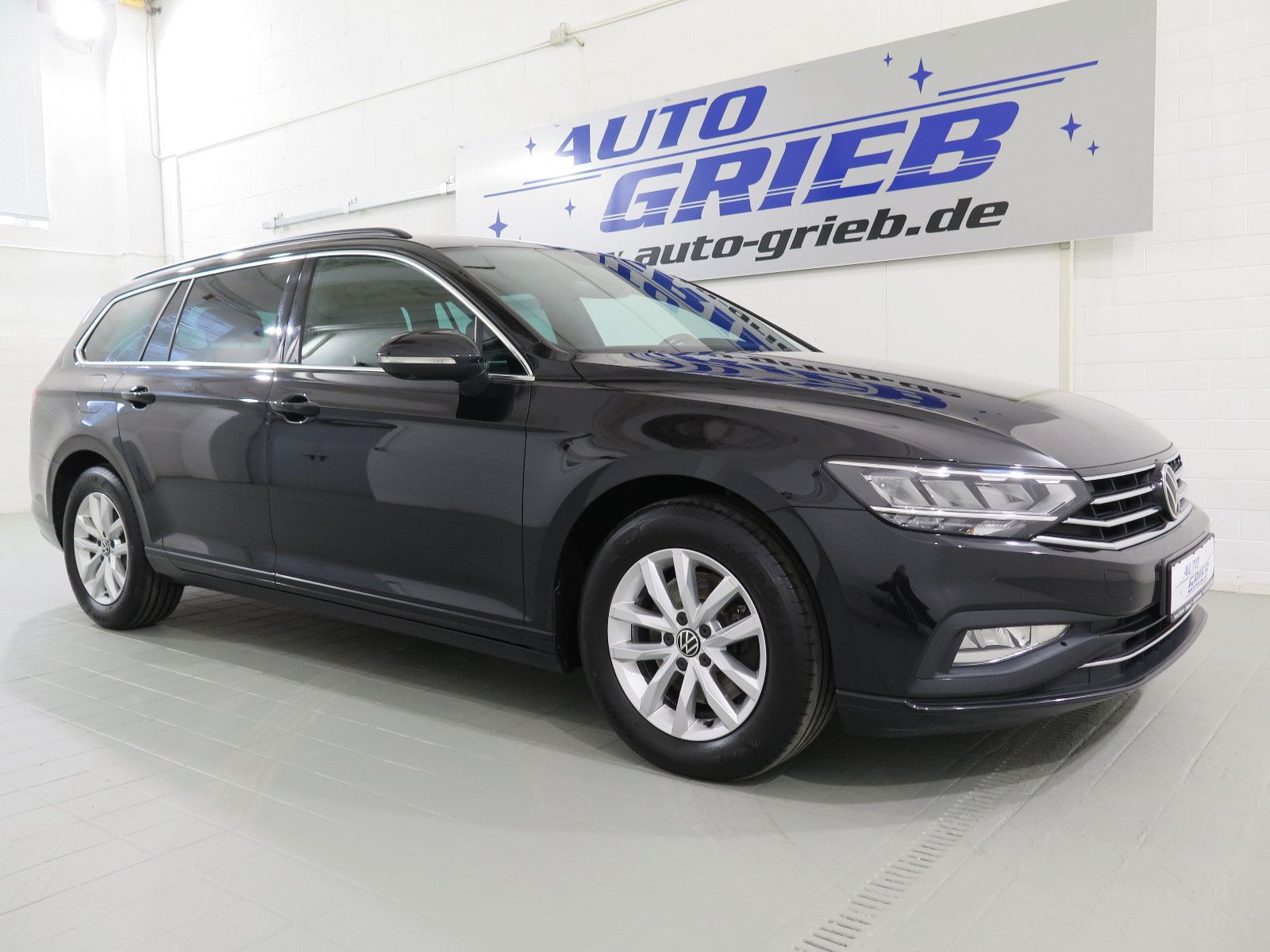 VW Passat Variant Business, AHK, LED, Navi, ACC,RFK