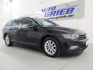 Volkswagen Passat Variant - 1