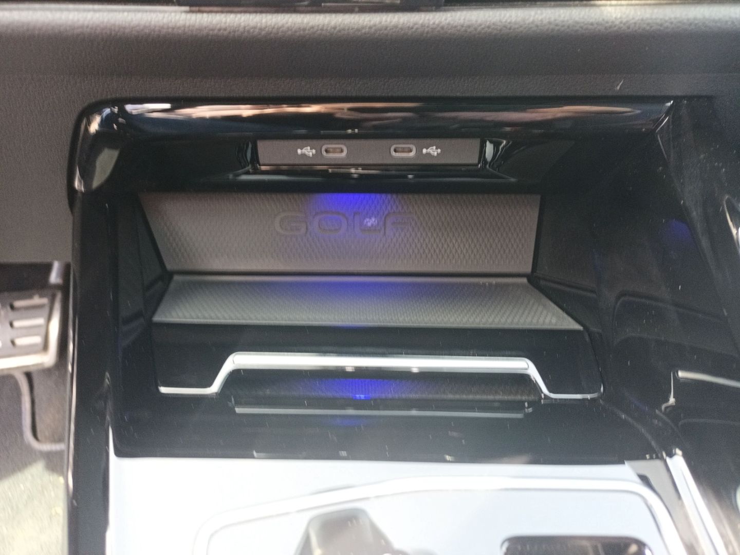 Volkswagen Golf VIII R 4Motion 2.0 TSI Ausparkassistent Sou foto 12