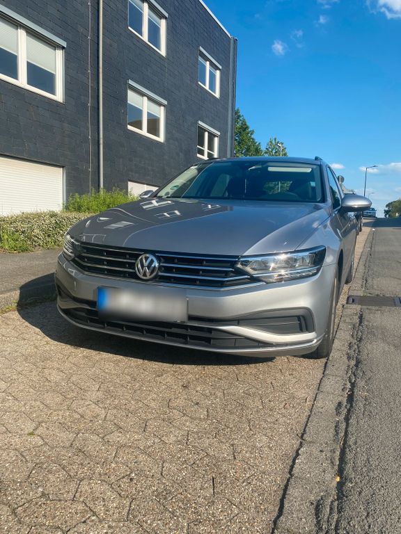 Image of Volkswagen Passat Variant
