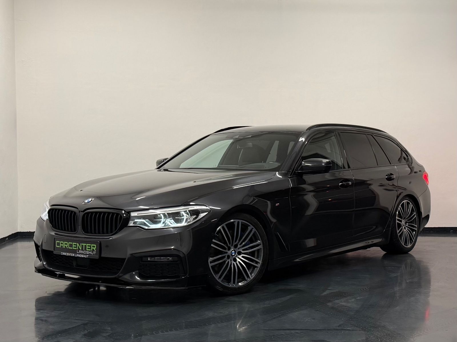 BMW 540d M-PAKET X-DRIVE ACC/H&amp;K/KEYLESS/MEMORY/HUD