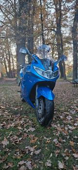 Triumph St 1050 - TRIUMPH SPORTTOURER