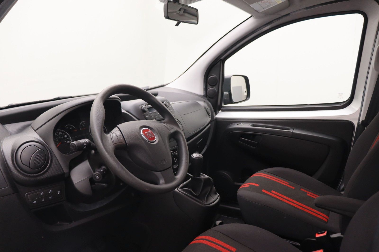Fahrzeugabbildung Fiat Fiorino SX 1.2 Kombi SHZ AHK KLIMA PDC