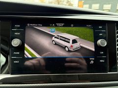 Fahrzeugabbildung Volkswagen T6.1 Multivan lang 4MOTION DSG - Standhzg*Navi!!
