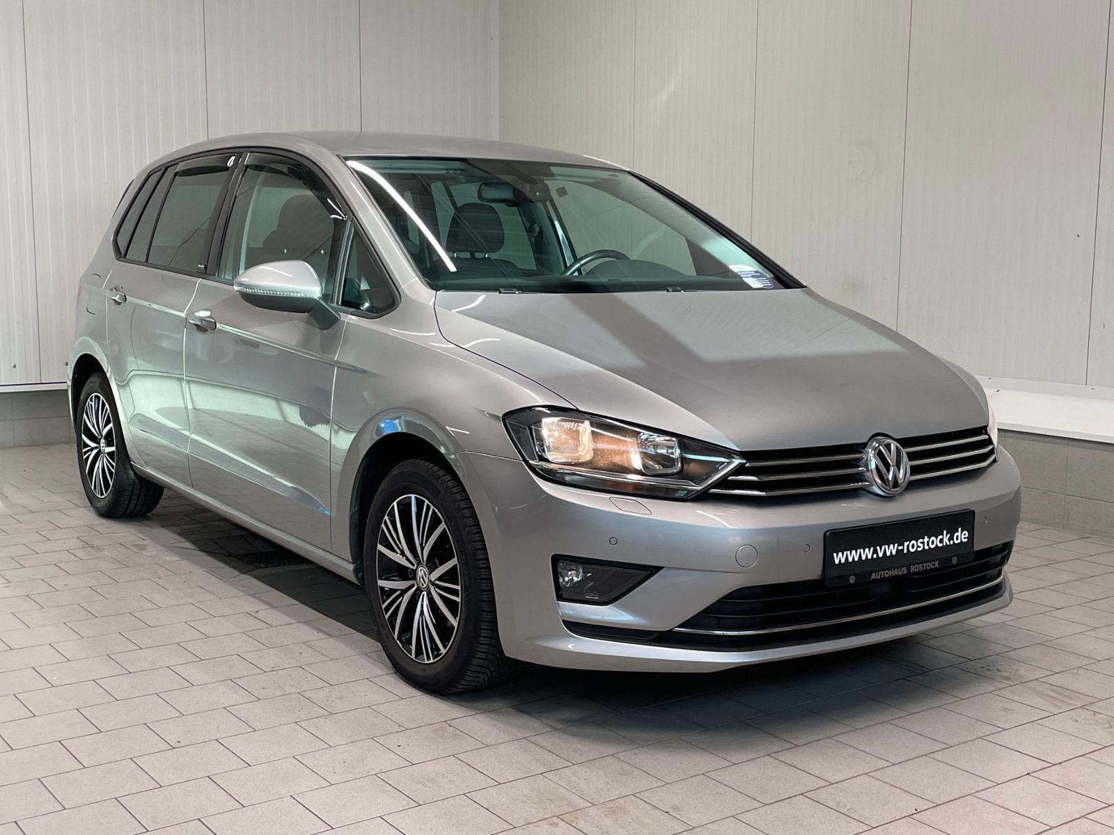 Golf Sportsvan Allstar 1.2 TSI DSG PDC SHZ NAVI