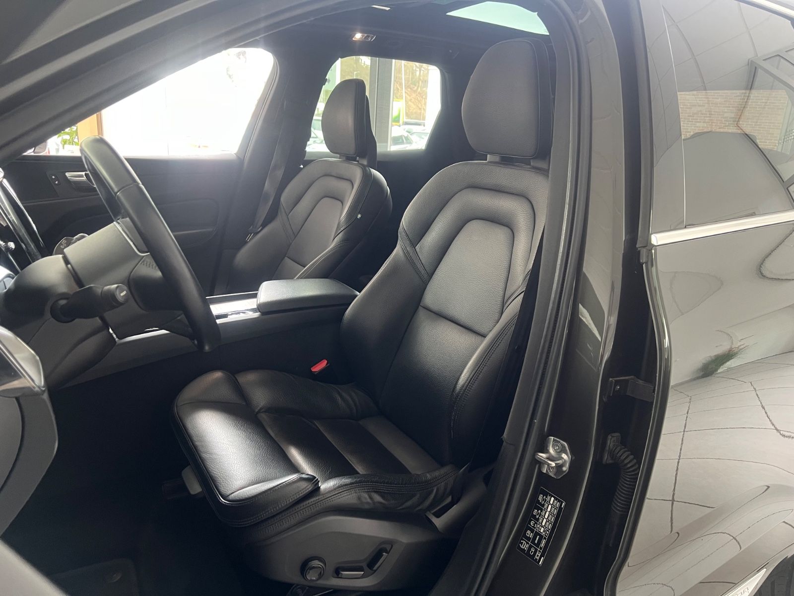 Fahrzeugabbildung Volvo XC 60 XC60 Inscription AWD * Business Xemium *