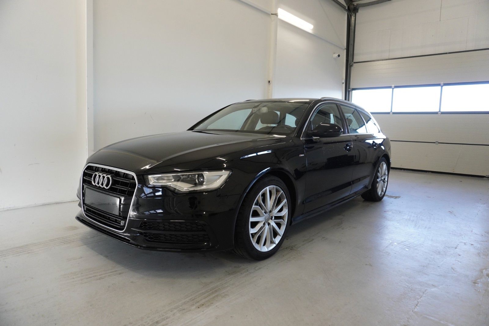 Audi A6 3,0 TDI 204PS S-LINE AUT. *TOP!*