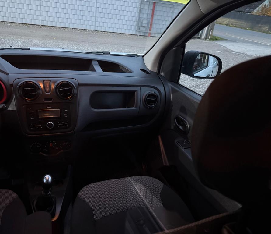 Dacia Dokker