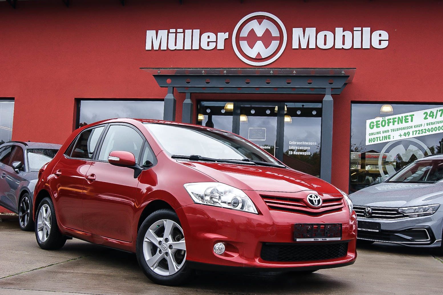 Fahrzeugabbildung Toyota Auris 1.6 Valvematic Travel NAVIGATION PDC 1HAND